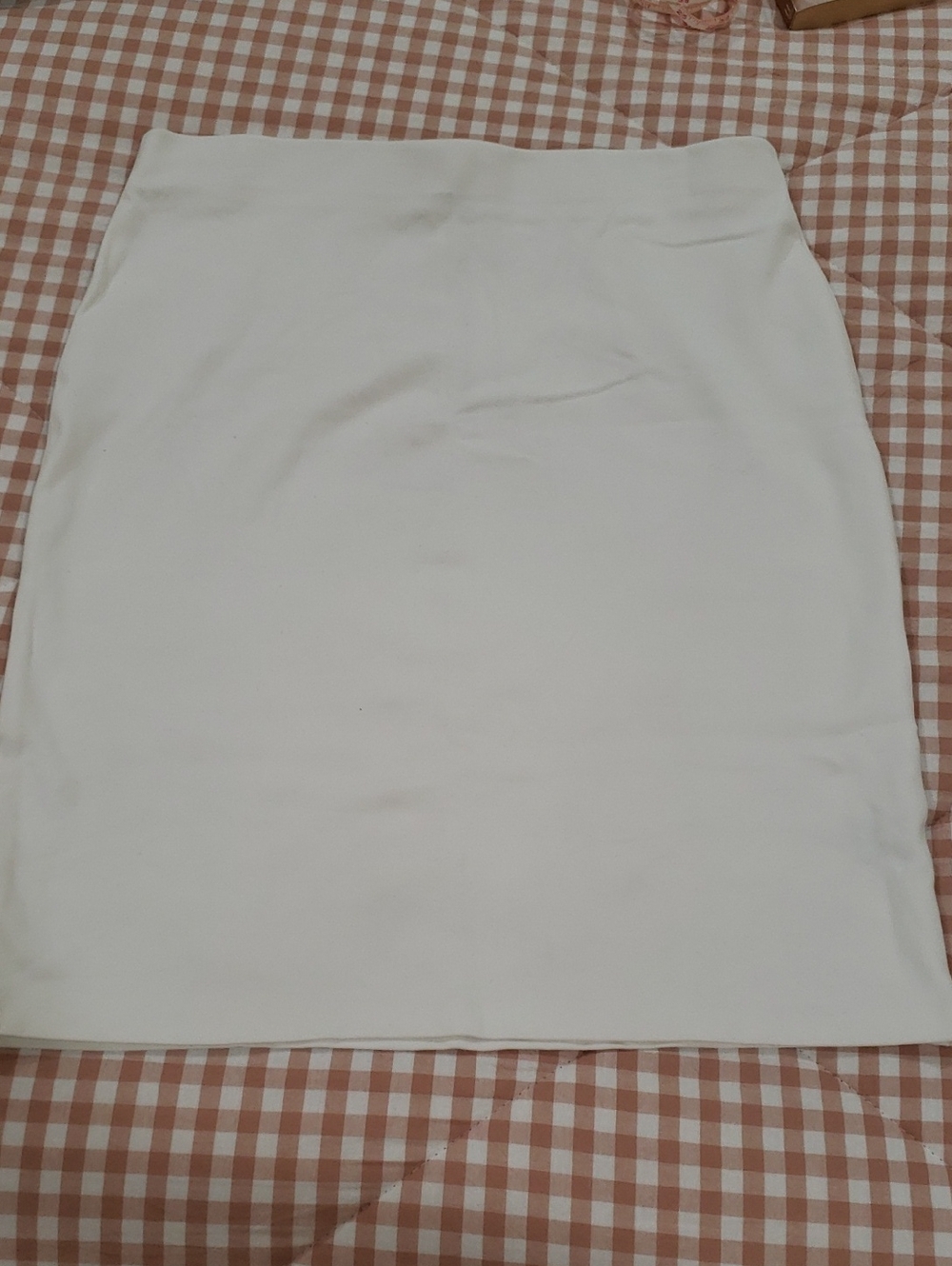 Premise White Pencil Skirt - Clean Silhouette